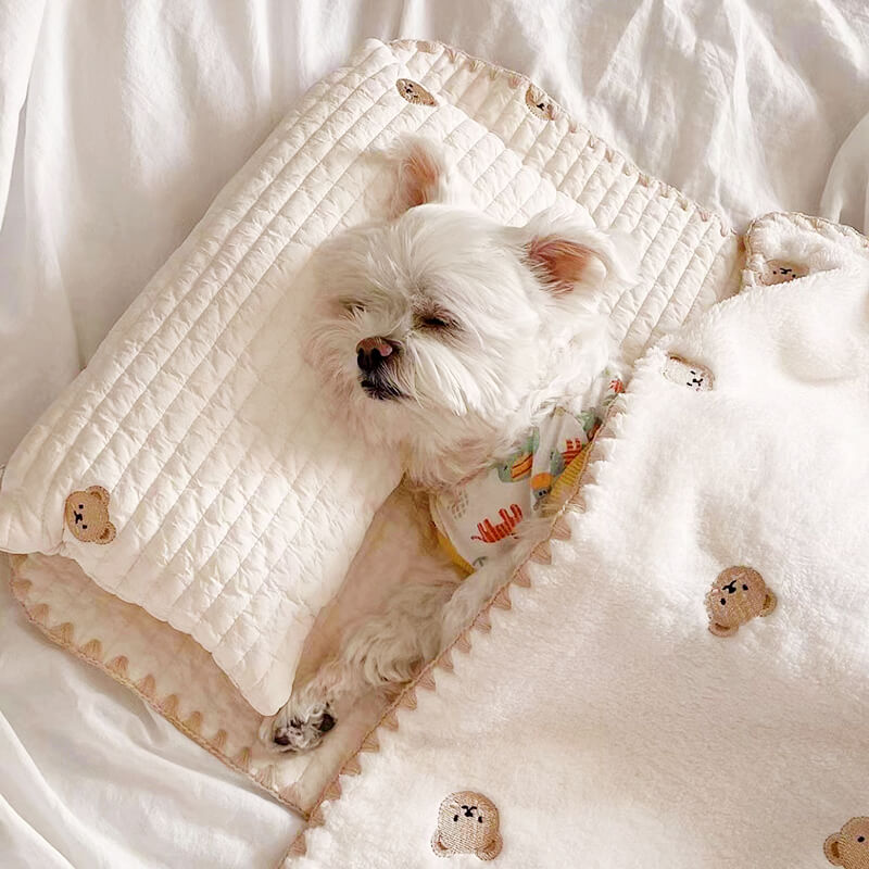 Cozy Embroidered Cotton Pet Pillow Quilt Bed Set Removable Washable For Dogs